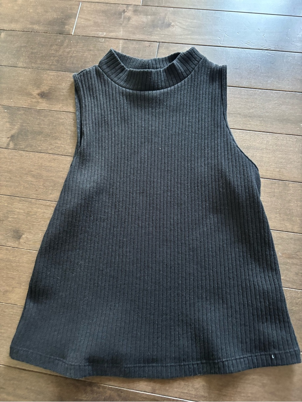 Old Navy Black Ribbed Mock Neck Tank